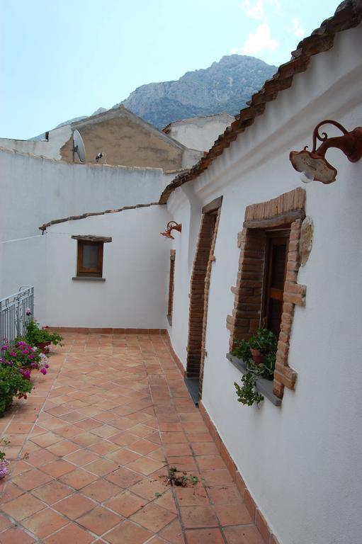 לינה וארוחת בוקר Galtellì Rifugio Di Galte מראה חיצוני תמונה