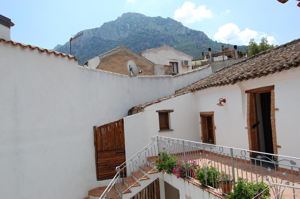 לינה וארוחת בוקר Galtellì Rifugio Di Galte מראה חיצוני תמונה